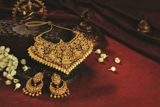 The Language of Luxury: How Meralda Jewelry Speaks Elegance