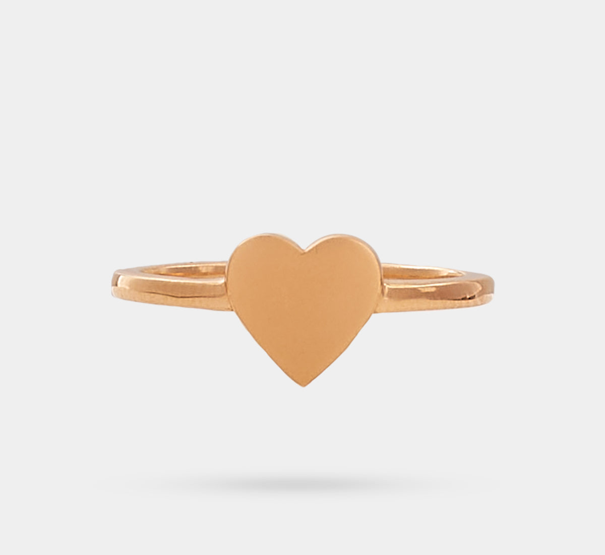 Classic heart ring